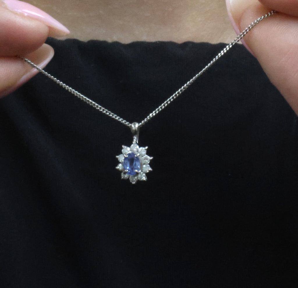 0.51ct Natural Cornflower Blue Sapphire & 0.27ct Diamond Halo Platinum Necklace