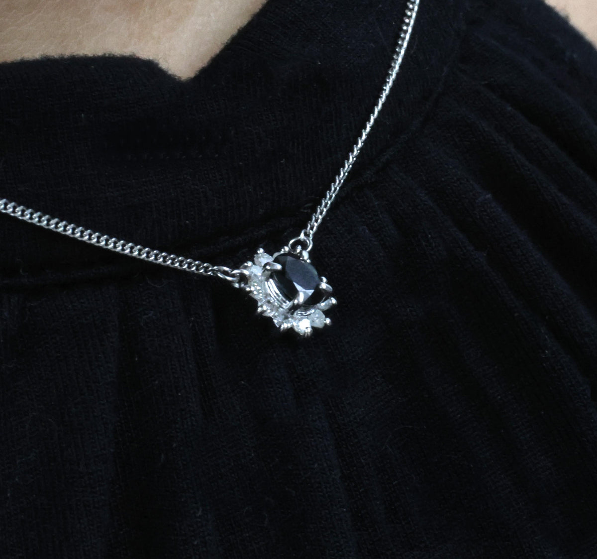 0.40ct Natural Untreated Blue Green Sapphire & 0.19ct Diamond Platinum Necklace