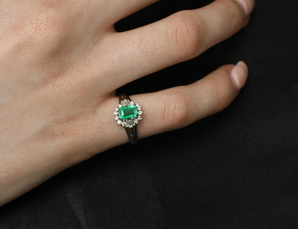Fine 0.73ct GIA Certified No Oil Emerald 0.25ct Diamond Platinum Ring Size 5.75