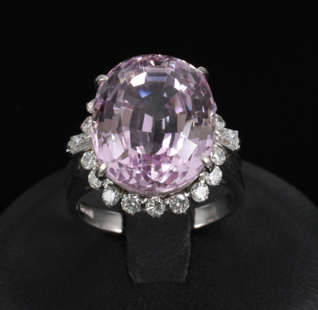 Exquisite 12.28ct Natural Kunzite & 0.64ct Diamond Platinum Ring, Size 6.25