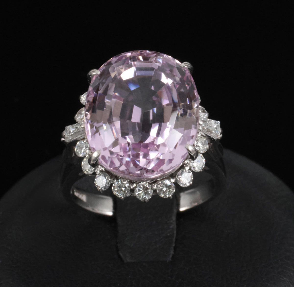 Exquisite 12.28ct Natural Kunzite & 0.64ct Diamond Platinum Ring, Size 6.25