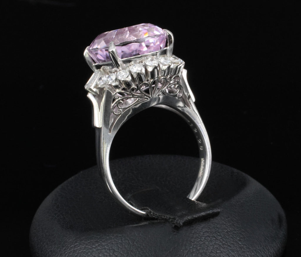 Exquisite 12.28ct Natural Kunzite & 0.64ct Diamond Platinum Ring, Size 6.25