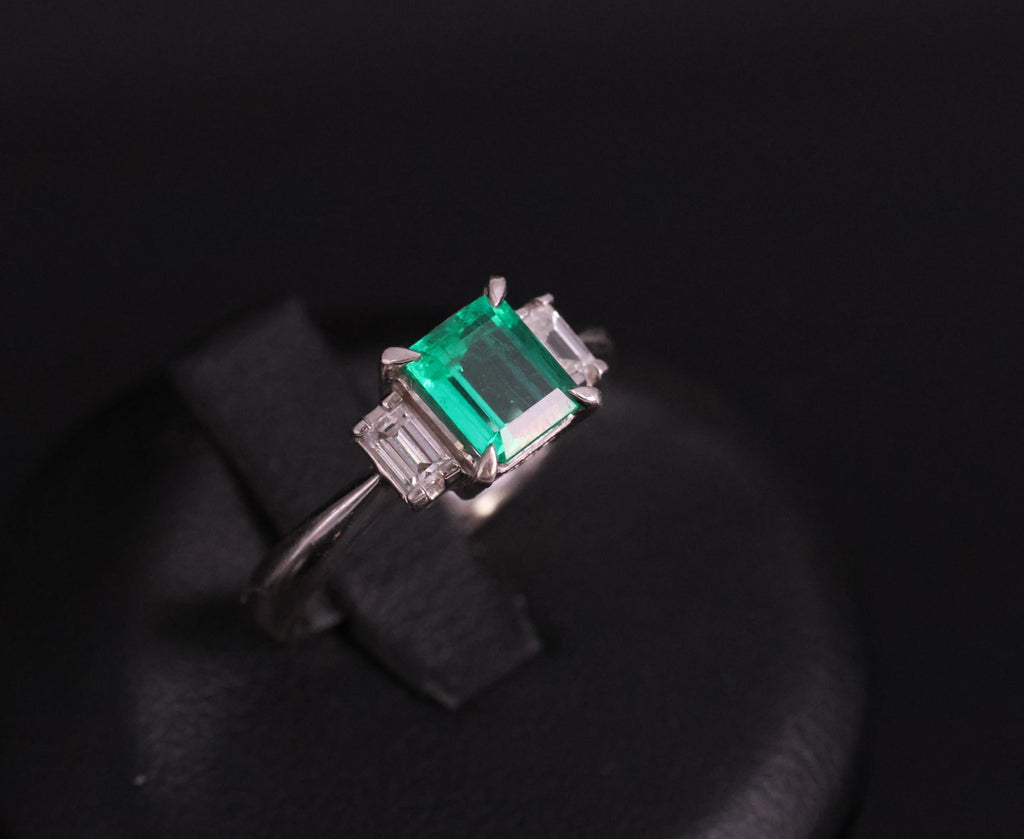 0.96ct GIA Colombian Untreated No Oil Emerald & Diamond Platinum Ring Size 5.75