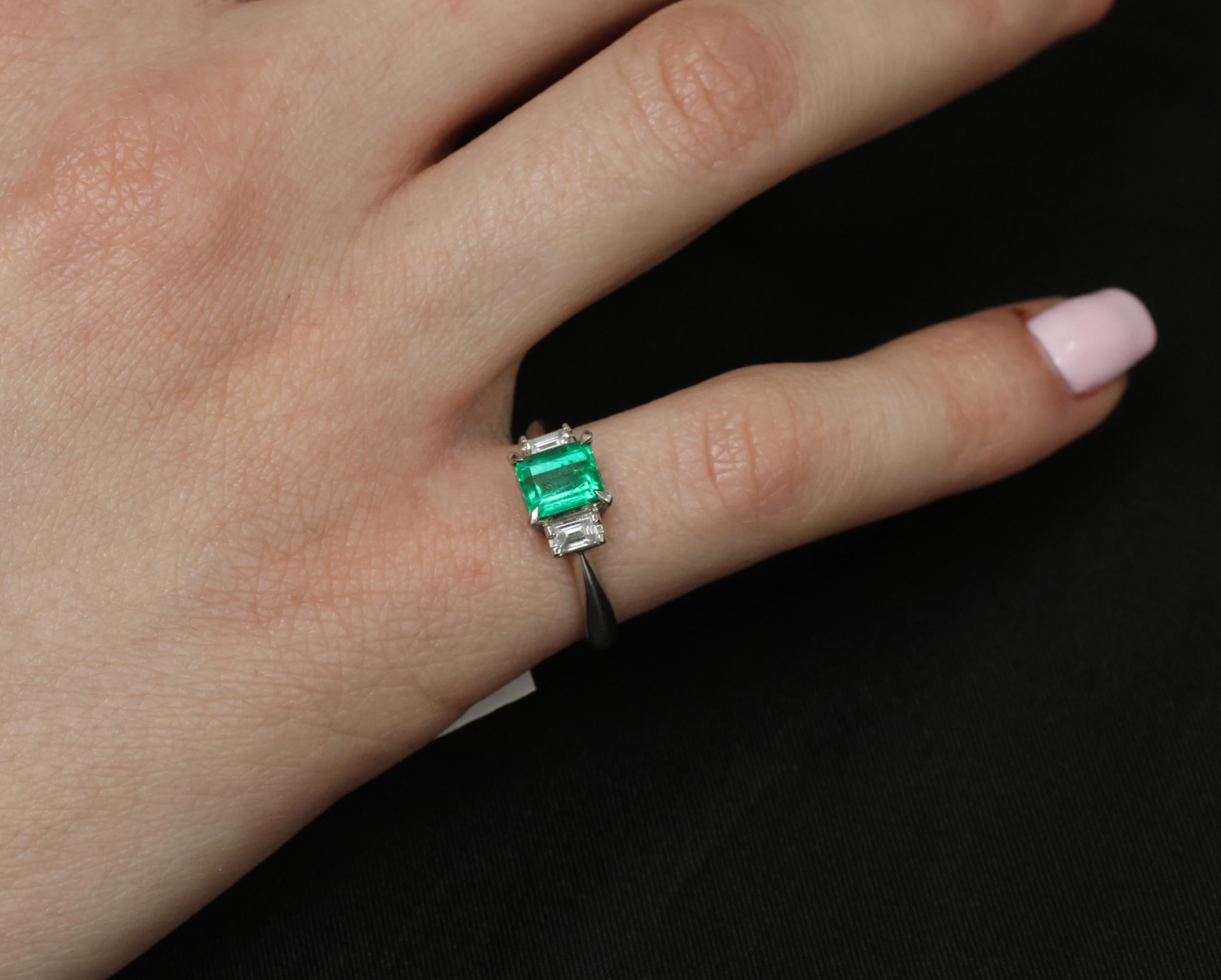 0.96ct GIA Colombian Untreated No Oil Emerald & Diamond Platinum Ring Size 5.75
