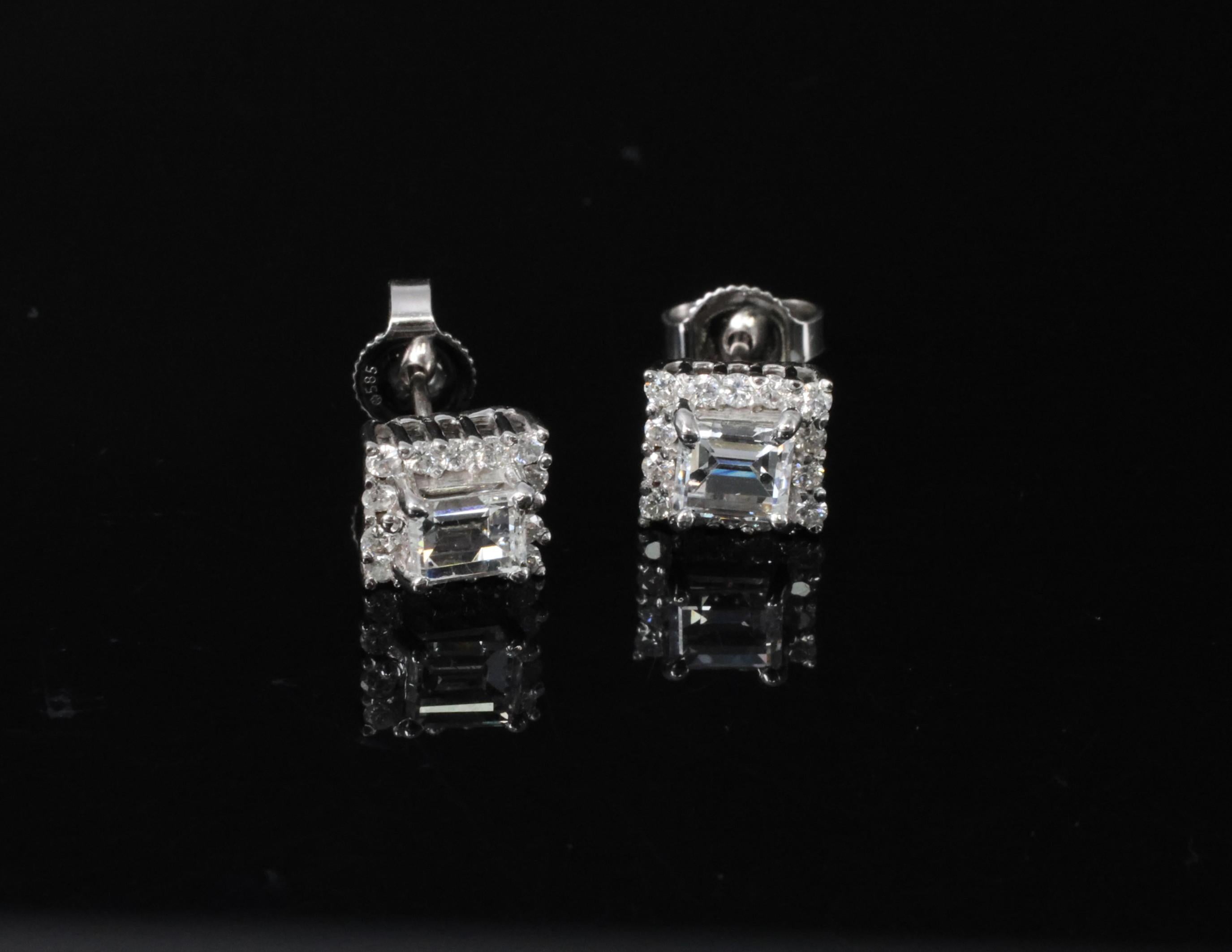 0.81ct DE/VS Emerald Cut & 0.28ct Rd Diamond 18K White Gold Stud Earrings