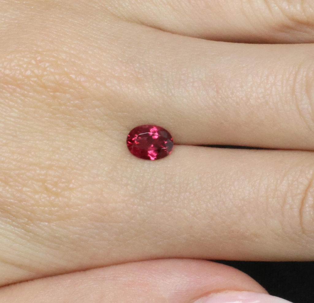 Fine 1.10ct GIA Certified Vietnamese Red Spinel Loose Gemstone