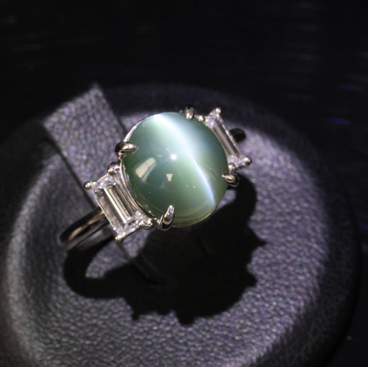 7.04ct GIA Natural Alexandrite Cats Eye & 0.68ct Diamond Platinum Ring, Size 6.5
