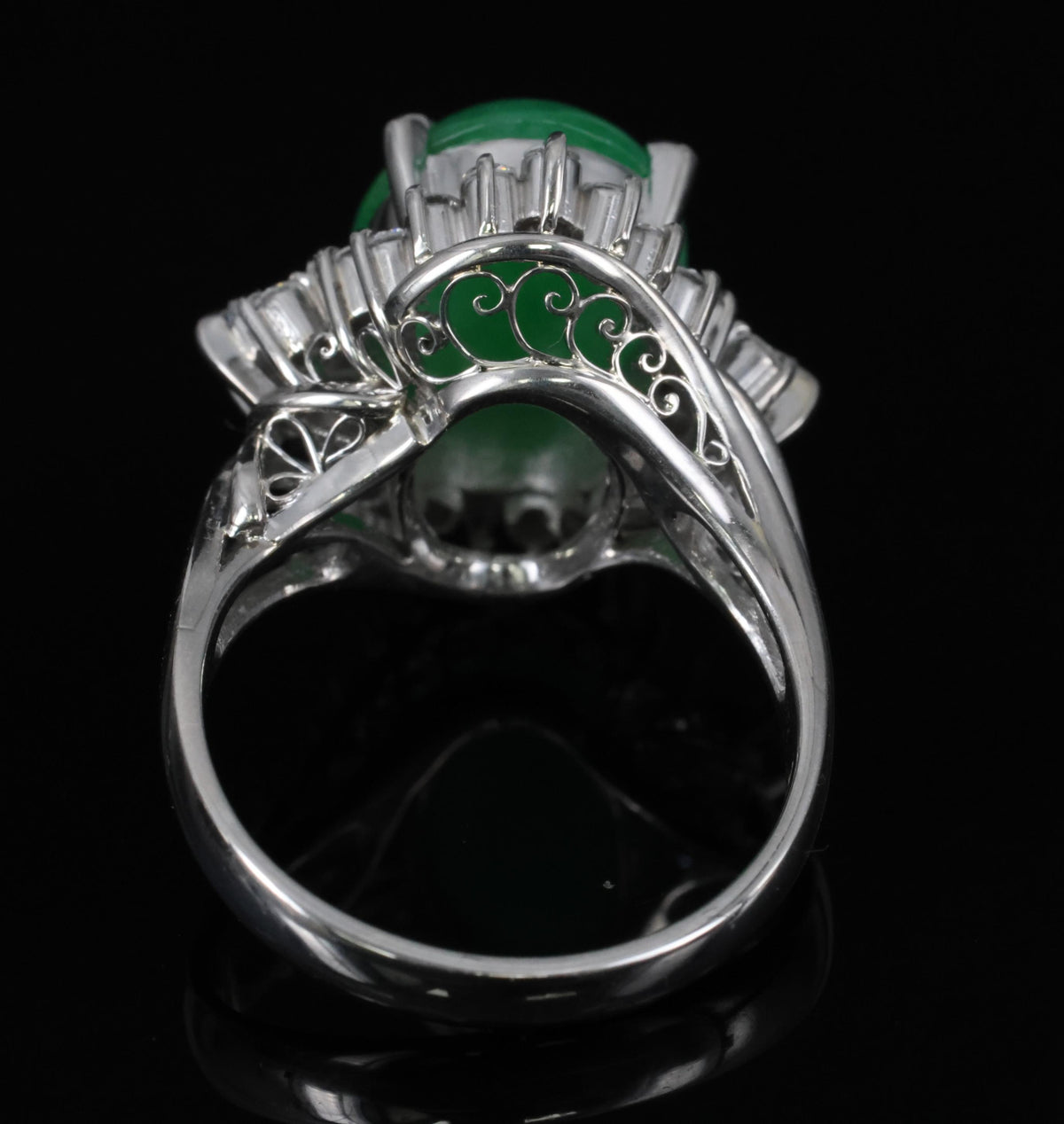 6.17ct Natural Apple Green Jadeite Jade & 0.64ct Diamond Platinum Ring, Size 6.5