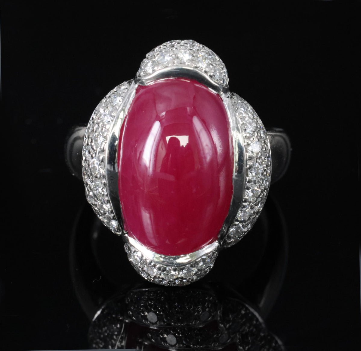 Fine 10.02ct Cabochon Cut Natural Ruby & 0.72ct Diamond Platinum Ring, Size 5.75
