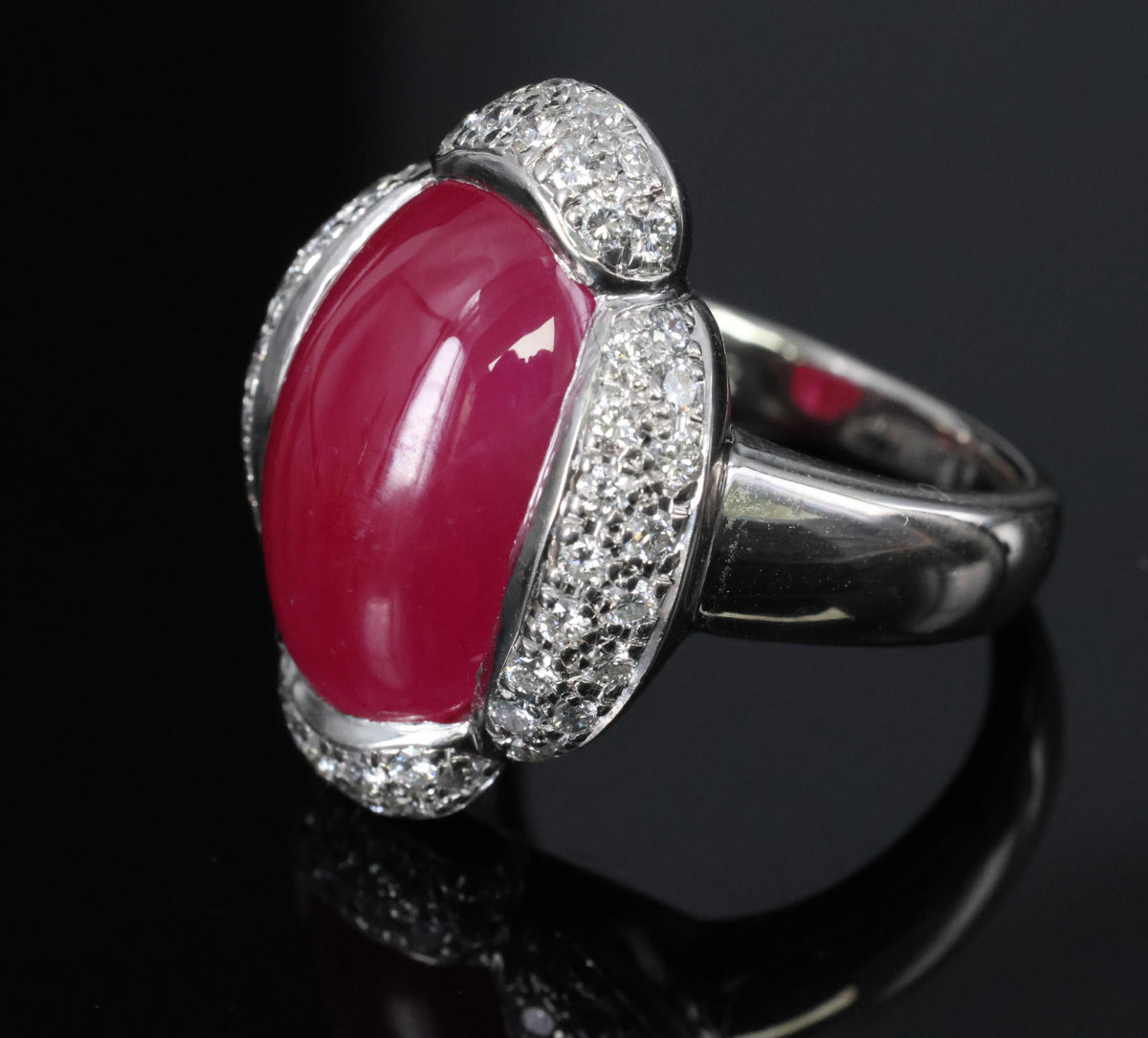 Fine 10.02ct Cabochon Cut Natural Ruby & 0.72ct Diamond Platinum Ring, Size 5.75