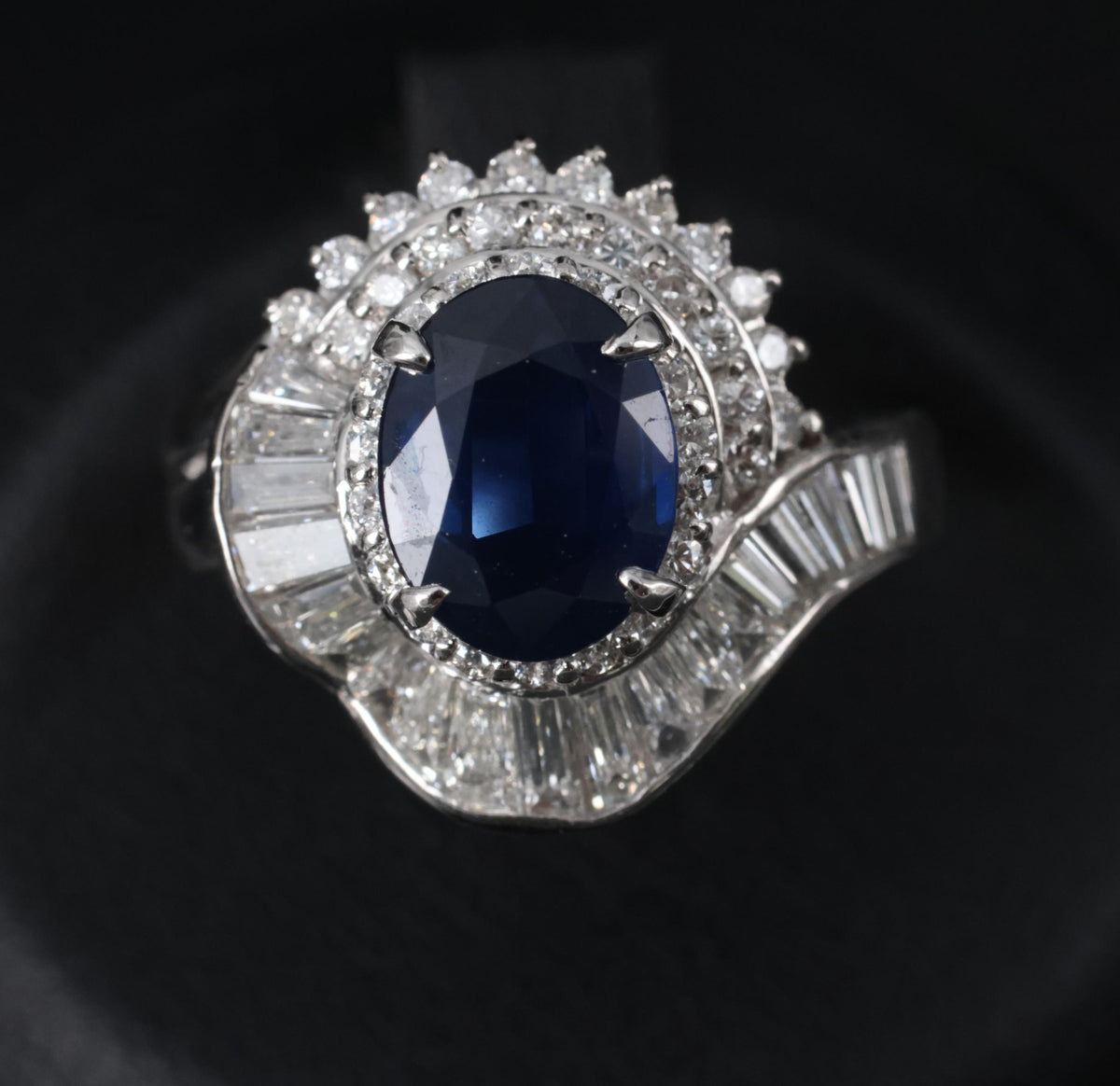 Vintage 2.16ct Royal Blue Sapphire & 1.42ct Diamond Platinum Ring, Size 5.75