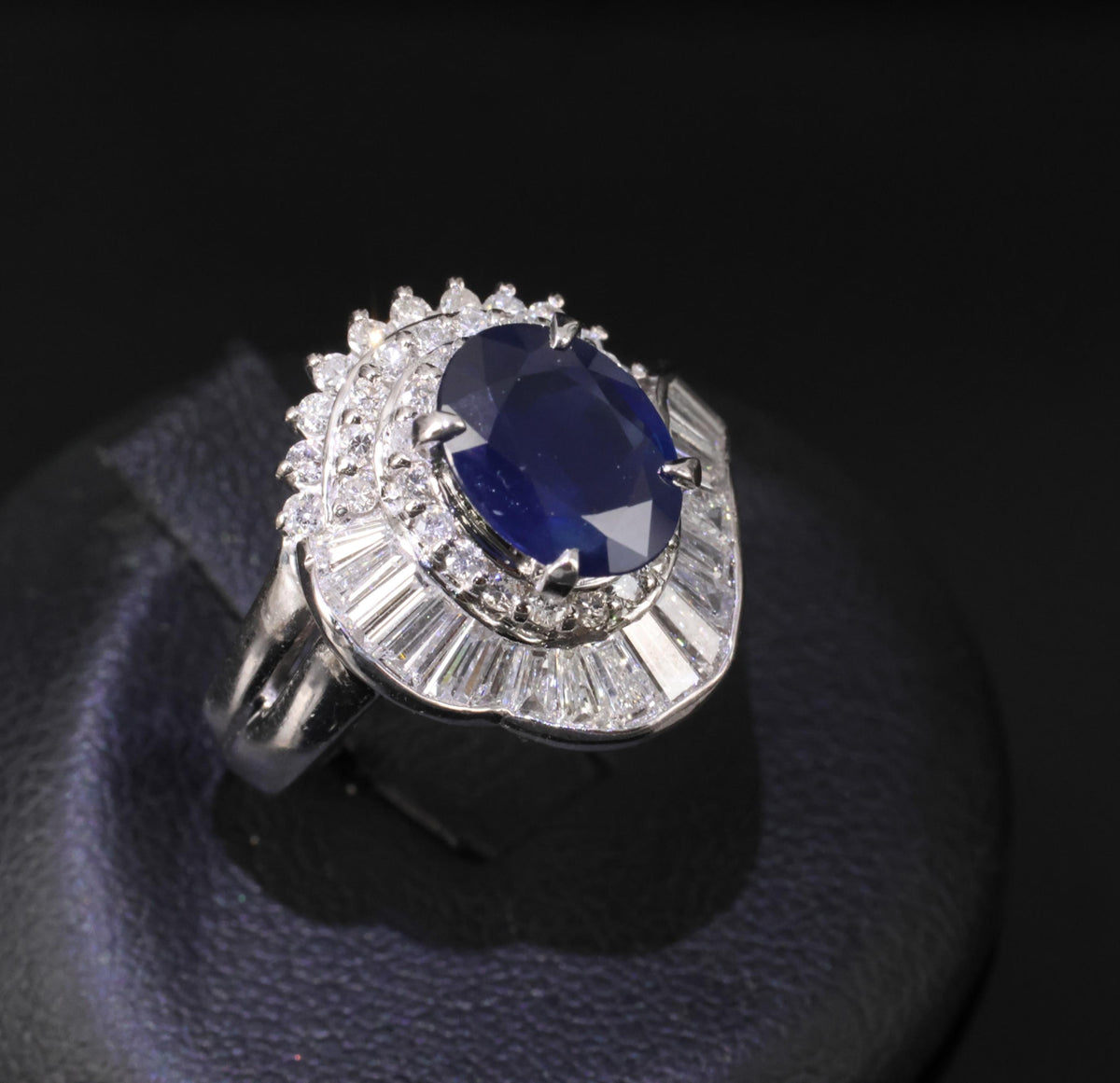 Vintage 2.16ct Royal Blue Sapphire & 1.42ct Diamond Platinum Ring, Size 5.75