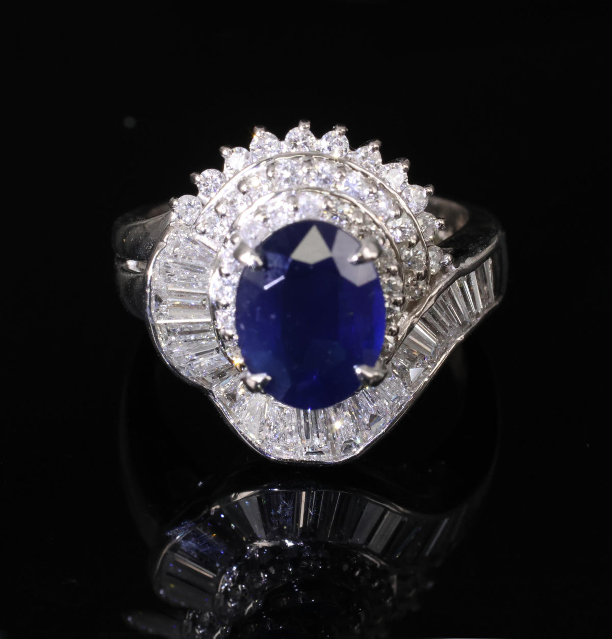 Vintage 2.16ct Royal Blue Sapphire & 1.42ct Diamond Platinum Ring, Size 5.75