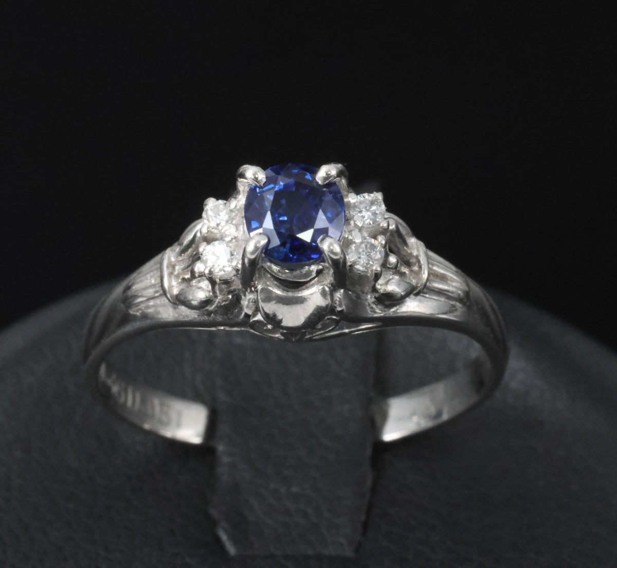 Fine 0.54ct Natural Royal Blue Sapphire & 0.18ct Diamond Platinum Ring Size 6.25