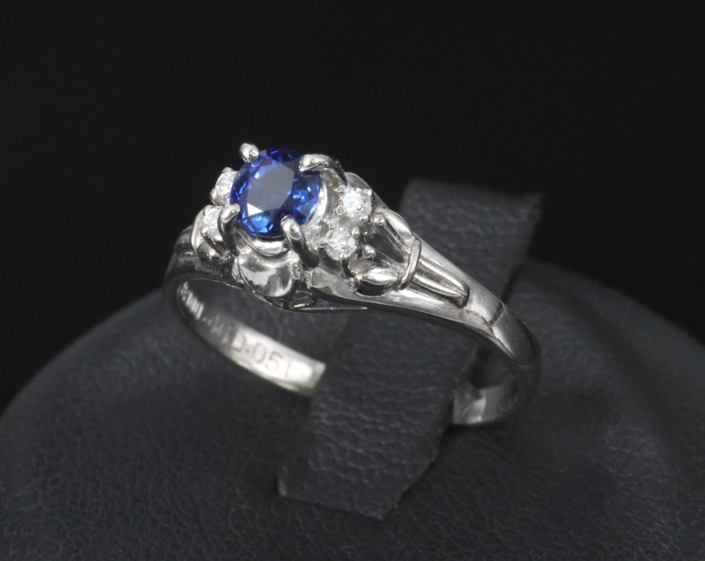 Fine 0.54ct Natural Royal Blue Sapphire & 0.18ct Diamond Platinum Ring Size 6.25