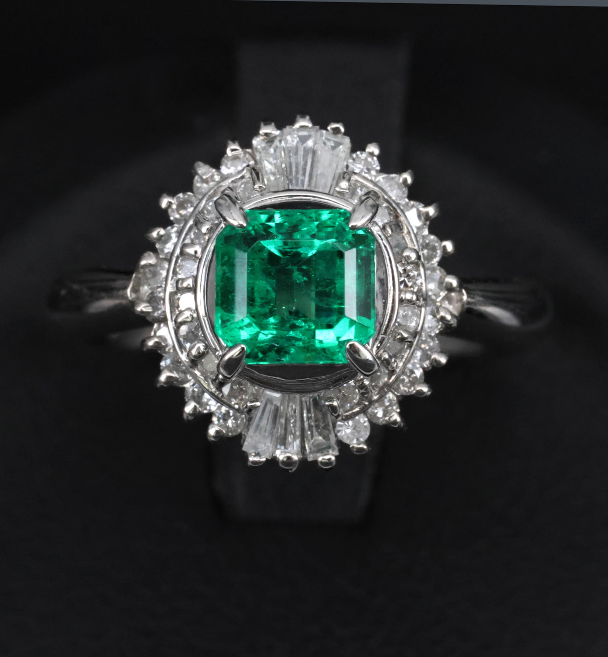 0.94ct GIA Natural Colombian Emerald & 0.39ct Diamond Platinum Ring, Size 6