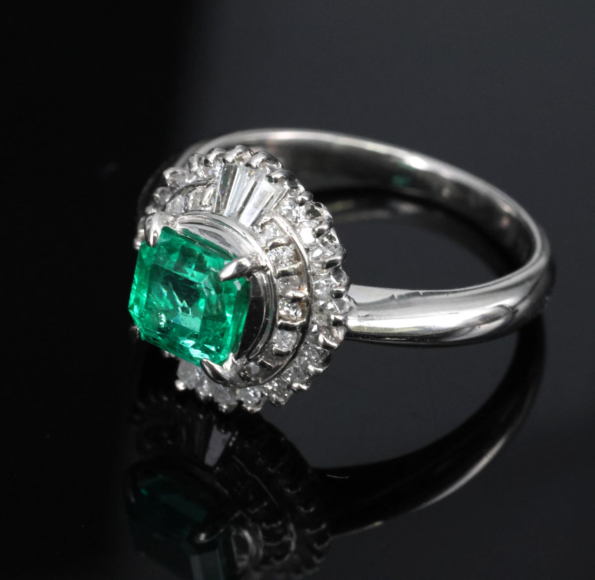 0.94ct GIA Natural Colombian Emerald & 0.39ct Diamond Platinum Ring, Size 6