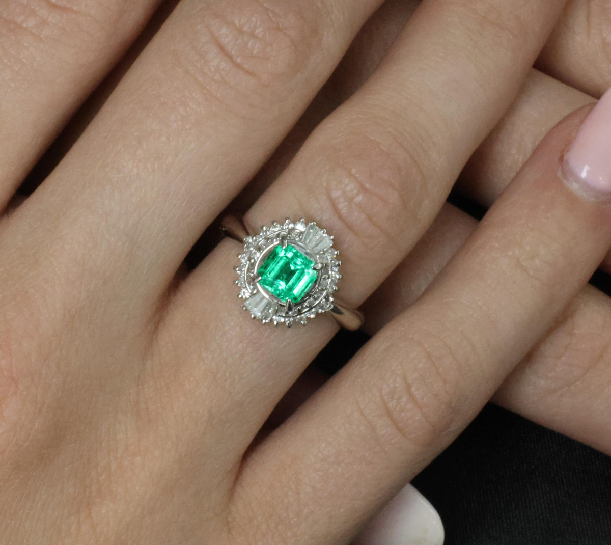 0.94ct GIA Natural Colombian Emerald & 0.39ct Diamond Platinum Ring, Size 6