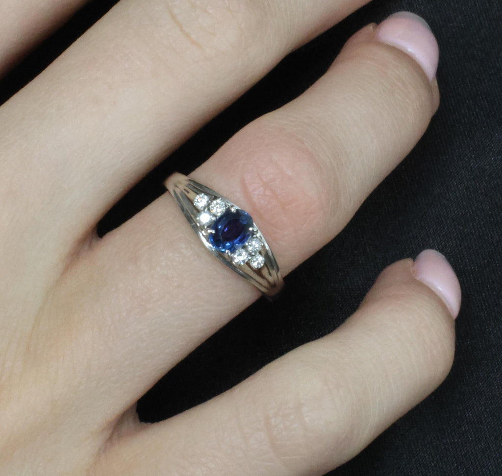 Fine 0.54ct Natural Royal Blue Sapphire & 0.18ct Diamond Platinum Ring Size 6.25