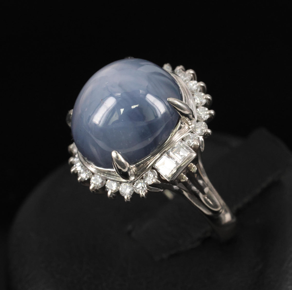 12.28ct Natural Blue Star Sapphire & 0.56ct Diamond Halo Platinum Ring Size 5.25