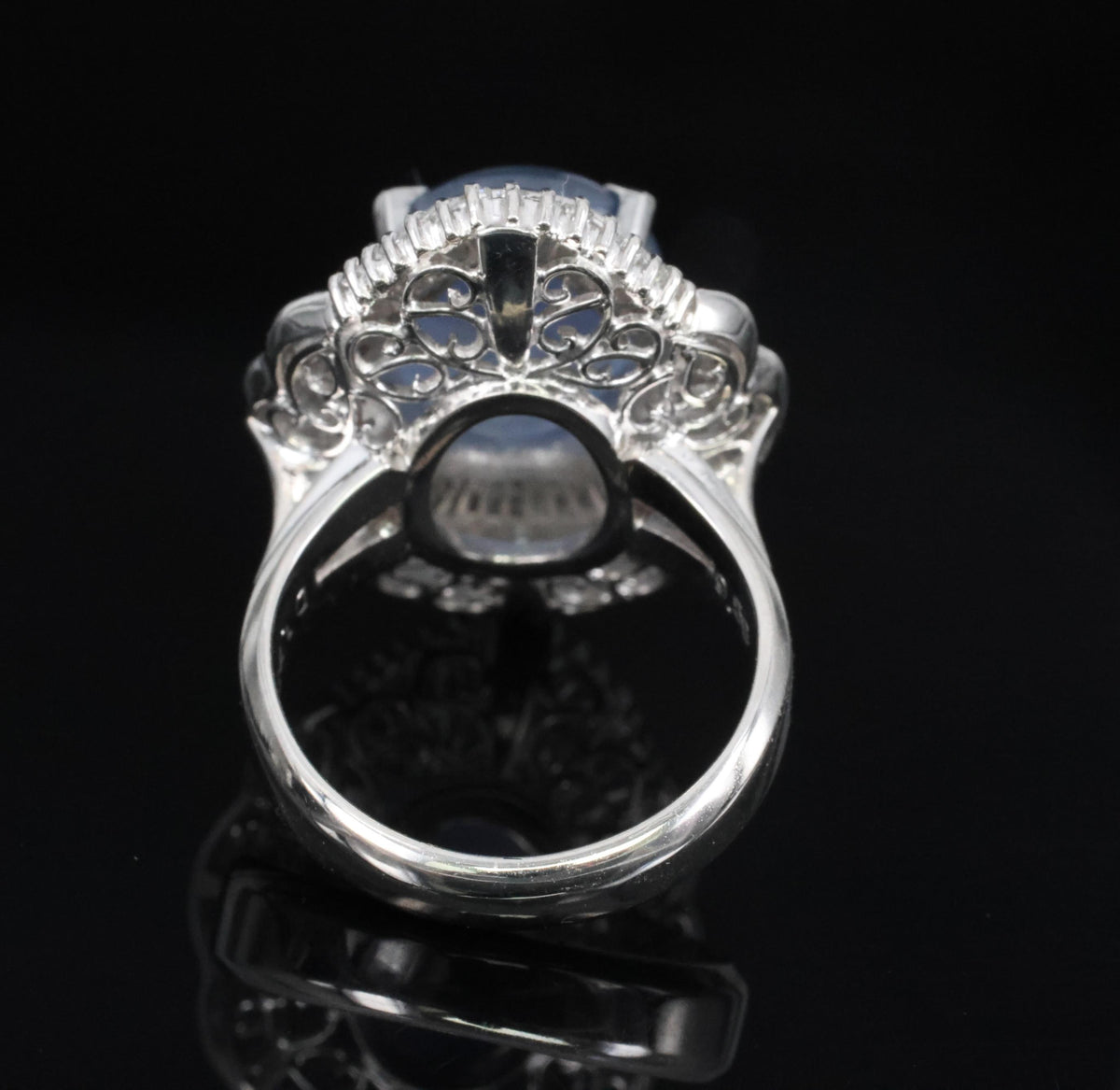 9.56ct Natural Untreated Blue Star Sapphire & 1.77ct Diamond Platinum Size, 5.5