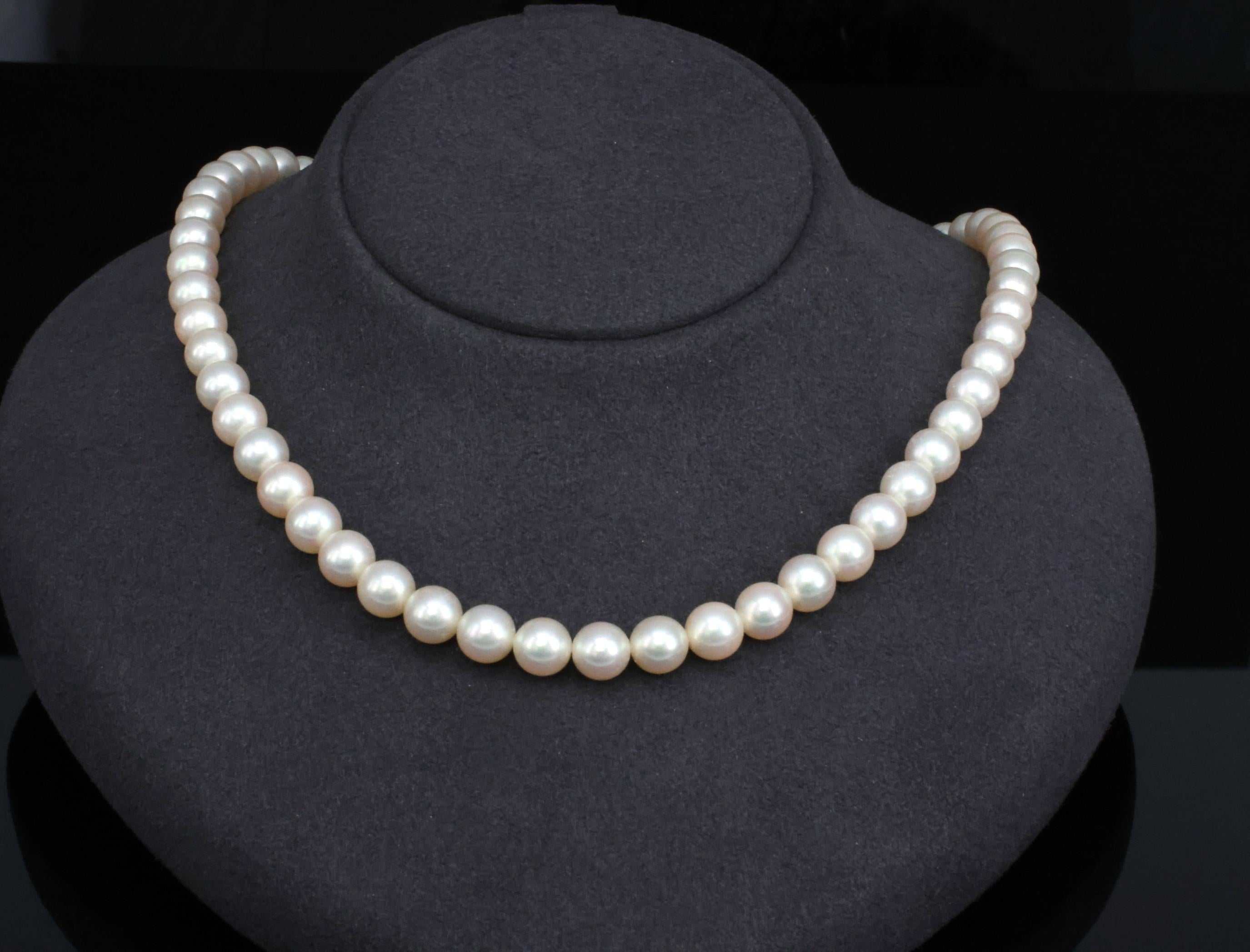 Vintage 7mm to 7.3mm Cultured Saltwater Pearl & 14K Yellow Gold Necklace 34.1gr