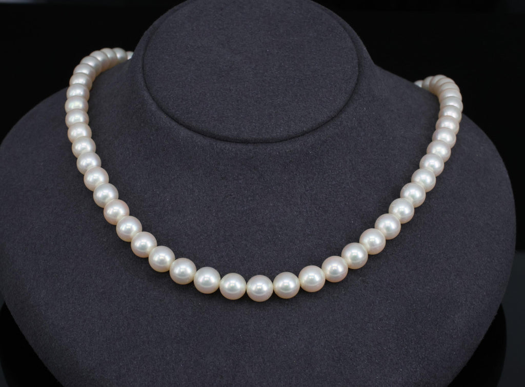 Vintage 7mm to 7.3mm Cultured Saltwater Pearl & 14K Yellow Gold Necklace 34.1gr