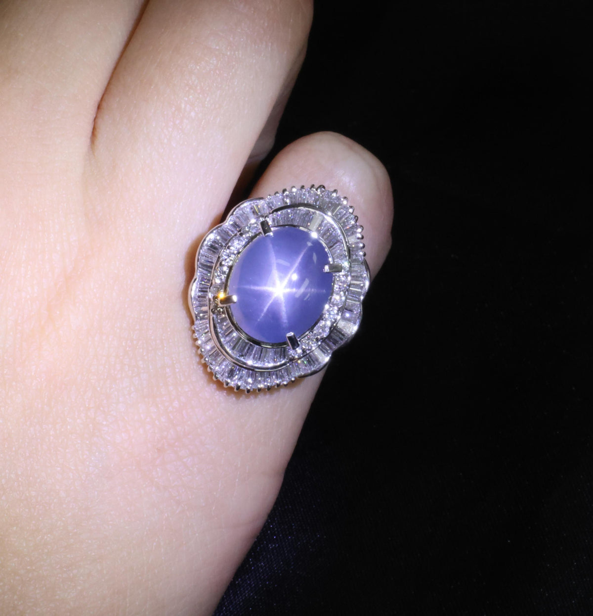 9.56ct Natural Untreated Blue Star Sapphire & 1.77ct Diamond Platinum Size, 5.5