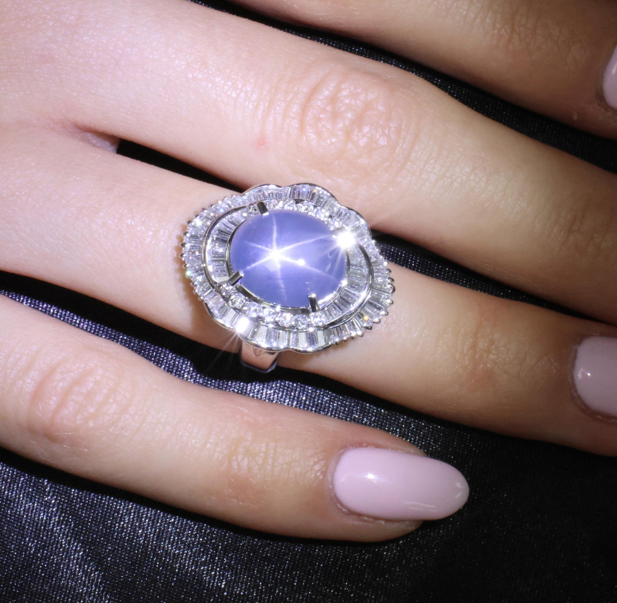 9.56ct Natural Untreated Blue Star Sapphire & 1.77ct Diamond Platinum Size, 5.5