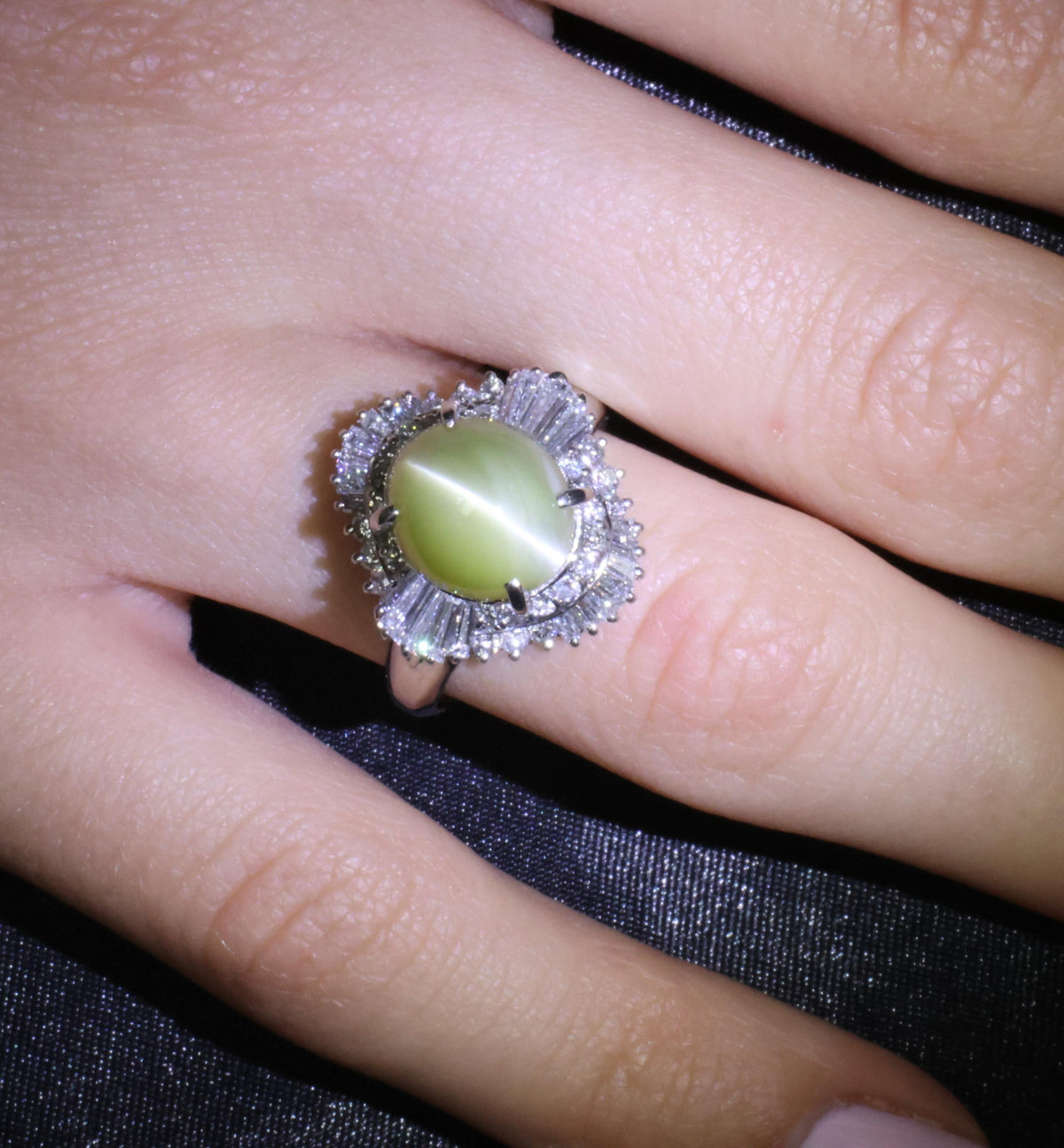 7.73ct Natural Chrysoberyl Cat's Eye & 1.30ct Diamond Platinum Ring, Size 6.75
