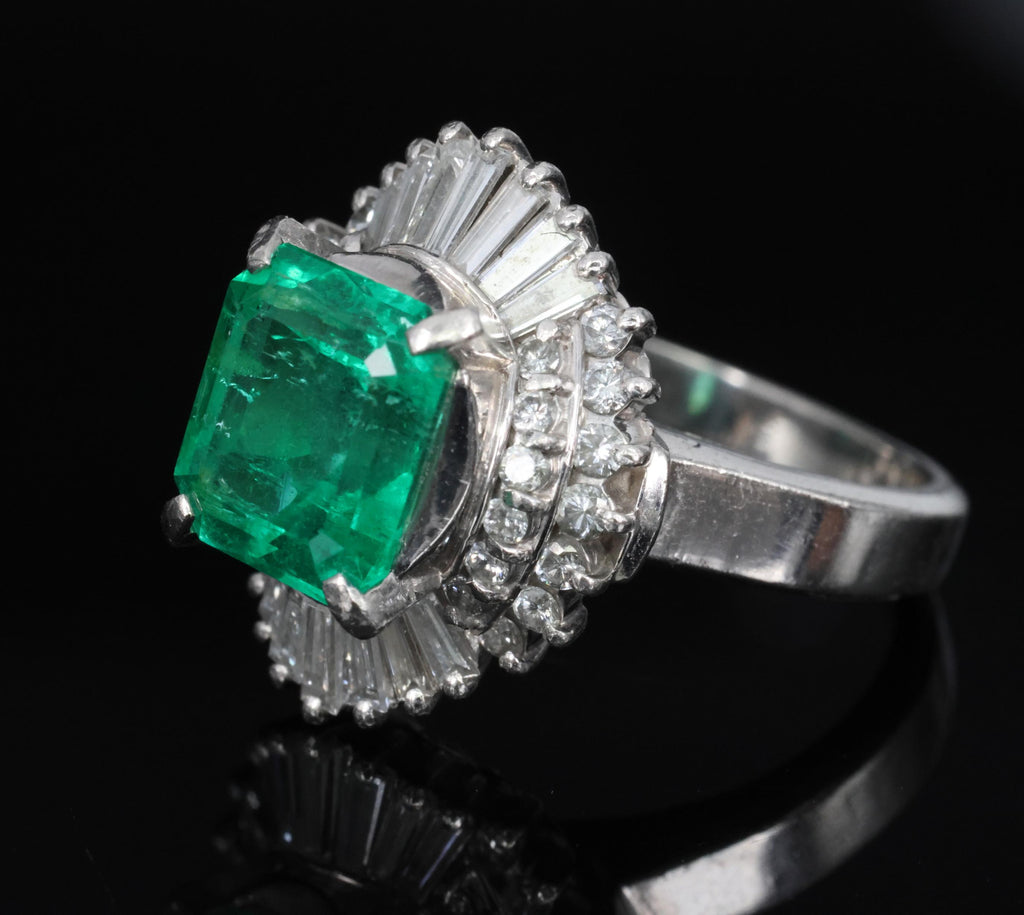 2.72ct GIA Colombia Intense Green Emerald &0.92ct Diamond Platinum Ring Size 5.5