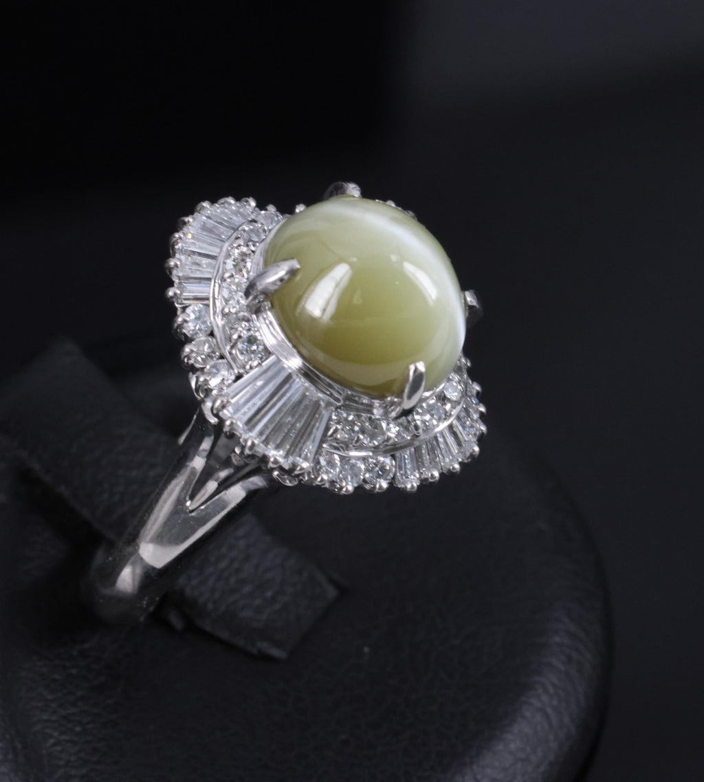 7.73ct Natural Chrysoberyl Cat's Eye & 1.30ct Diamond Platinum Ring, Size 6.75
