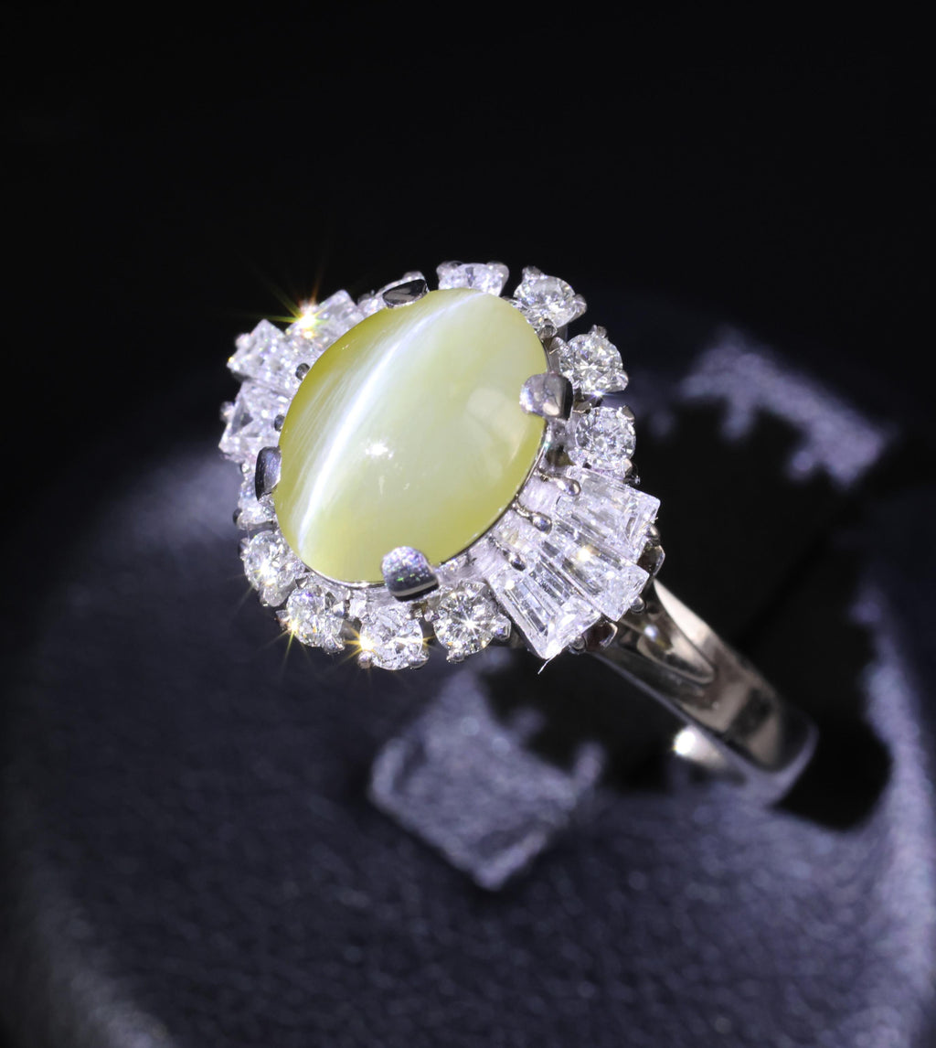 2.83ct Natural Chrysoberyl Cat's Eye & 0.69ct Diamond Platinum Ring, Size 7.75