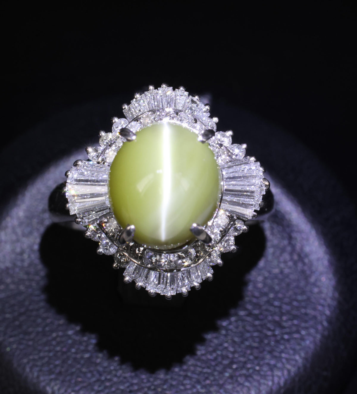 7.73ct Natural Chrysoberyl Cat's Eye & 1.30ct Diamond Platinum Ring, Size 6.75