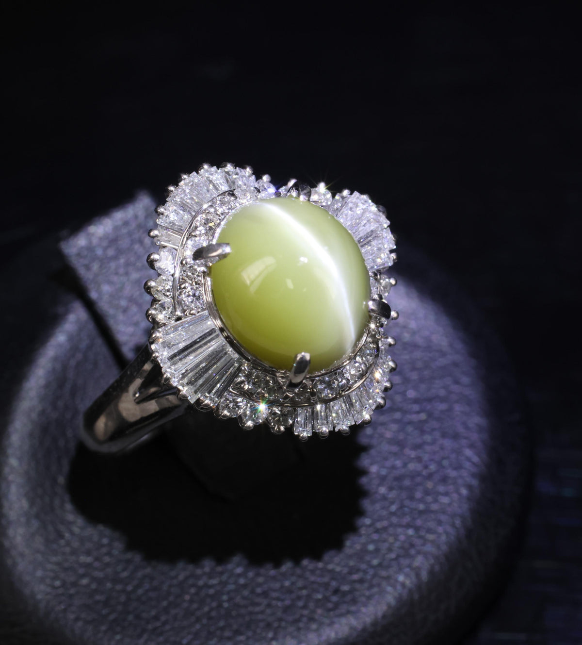 7.73ct Natural Chrysoberyl Cat's Eye & 1.30ct Diamond Platinum Ring, Size 6.75