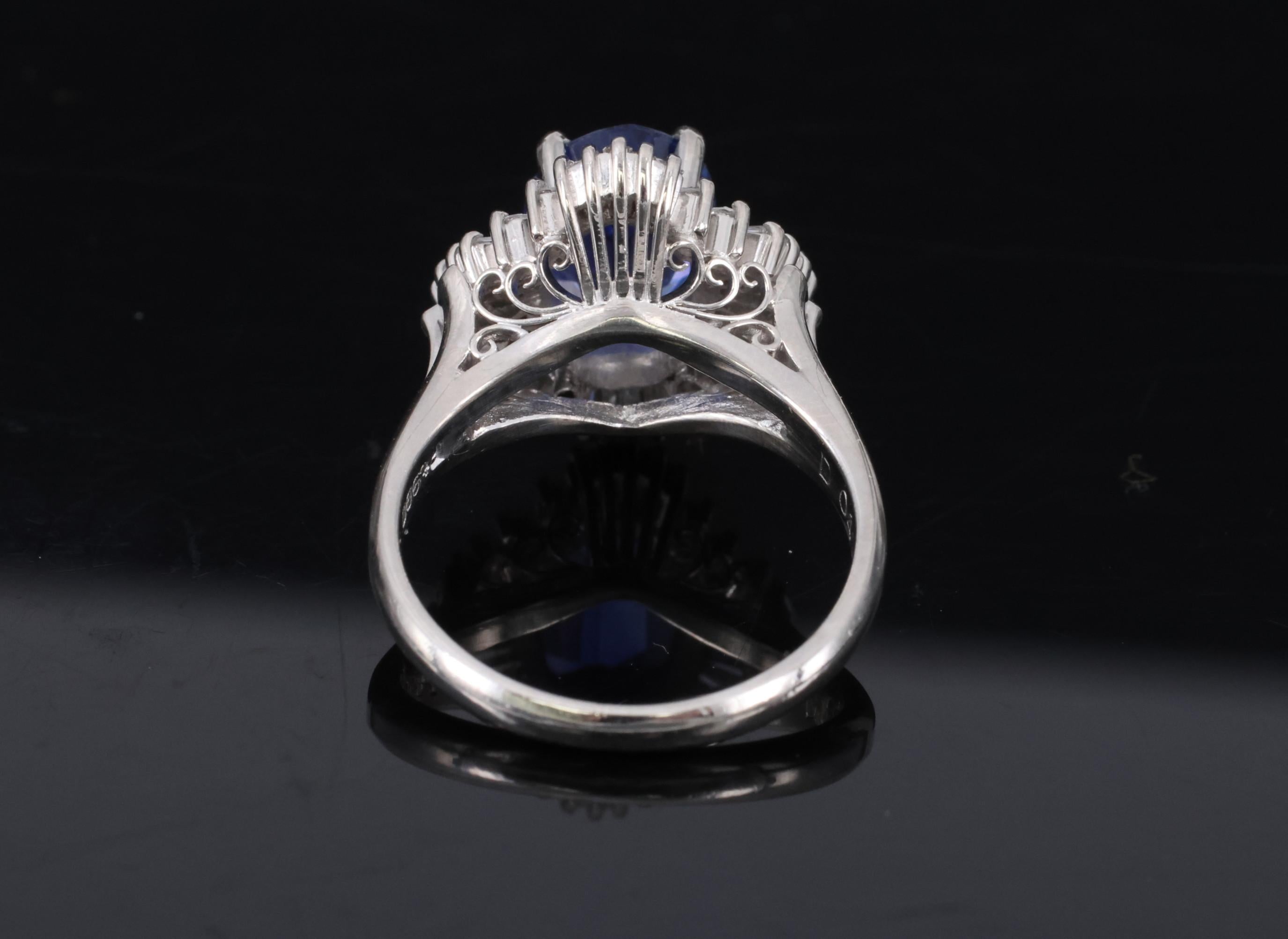 2.62ct GIA Ceylon Heated Sapphire & 0.47ct Diamond Platinum Ring Size 5.25, 7.5g