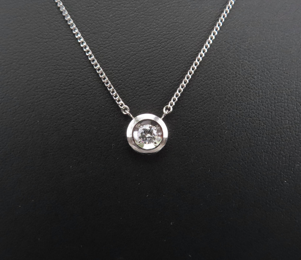 Vintage 0.19ct Round Brilliant Cut Natural Diamond Platinum Chain Necklace