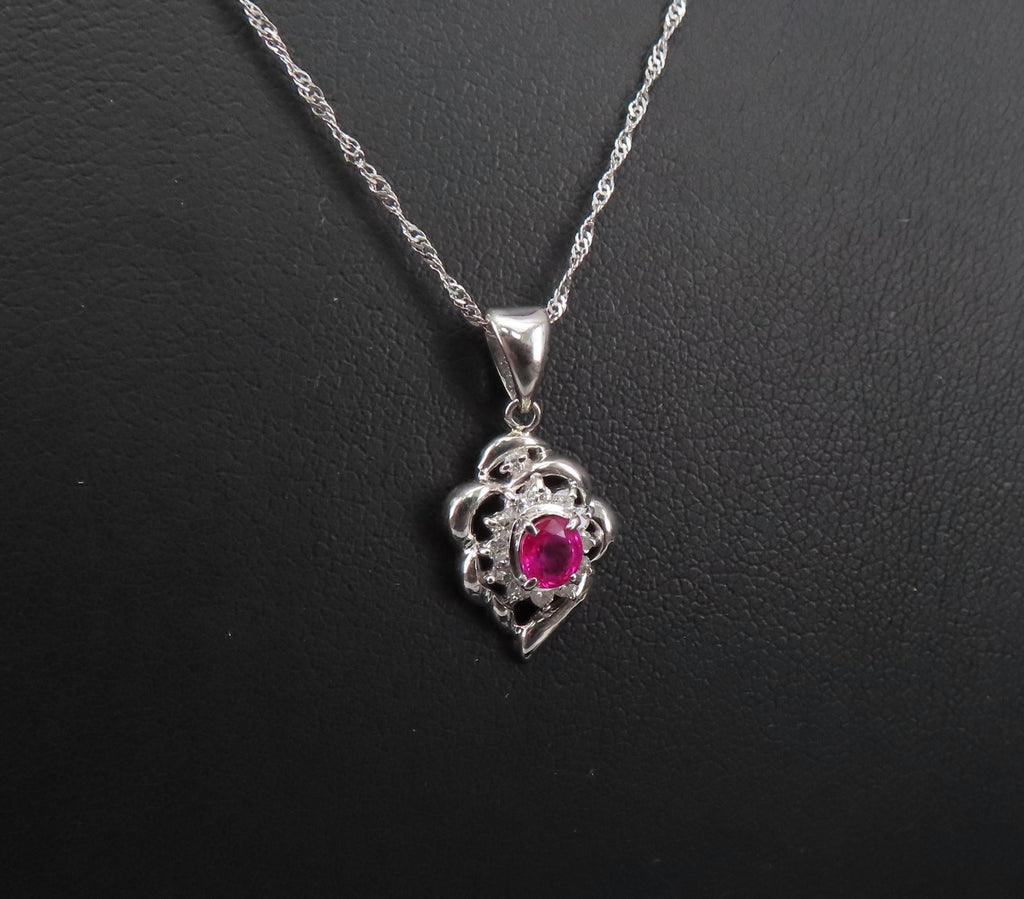 Vintage 0.37ct Intense Red Ruby & 0.15ct Diamond Platinum Necklace