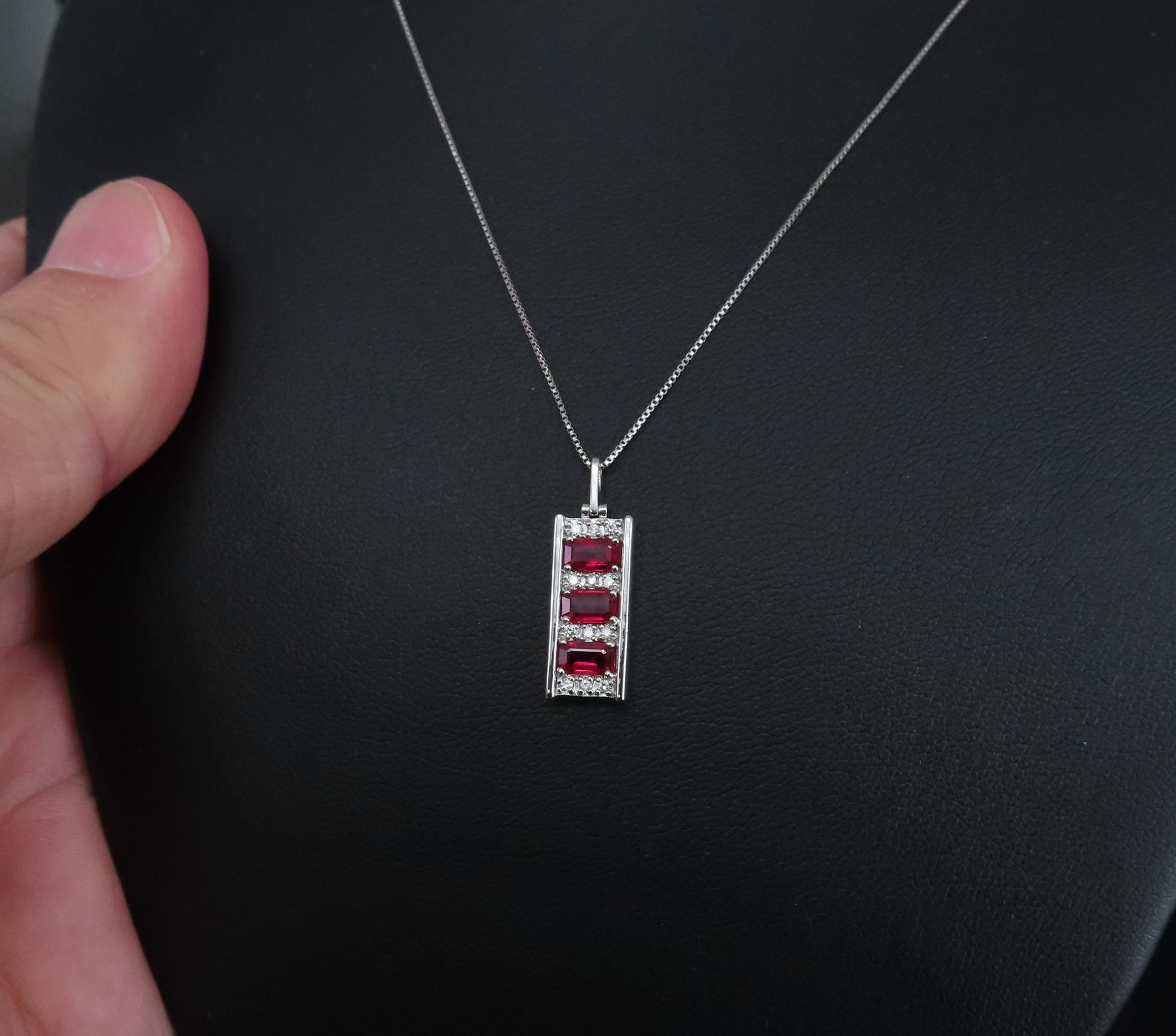 Vintage 1.08ct Intense Red Ruby & 0.10ct Diamond Platinum Bar Necklace