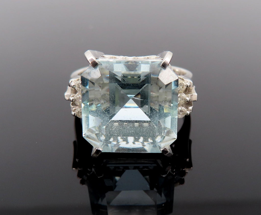 Vintage 9.20ct Asscher Cut Aquamarine & 0.10ct Diamond Platinum Ring, Size 6.5