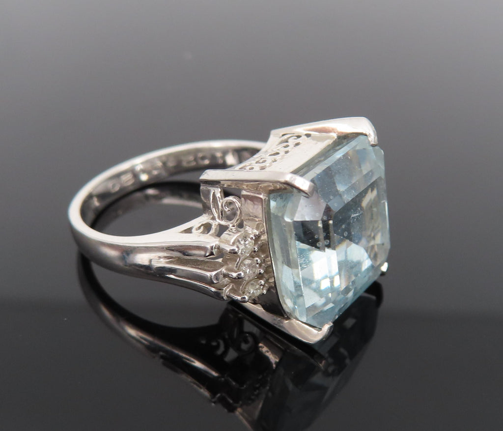 Vintage 9.20ct Asscher Cut Aquamarine & 0.10ct Diamond Platinum Ring, Size 6.5