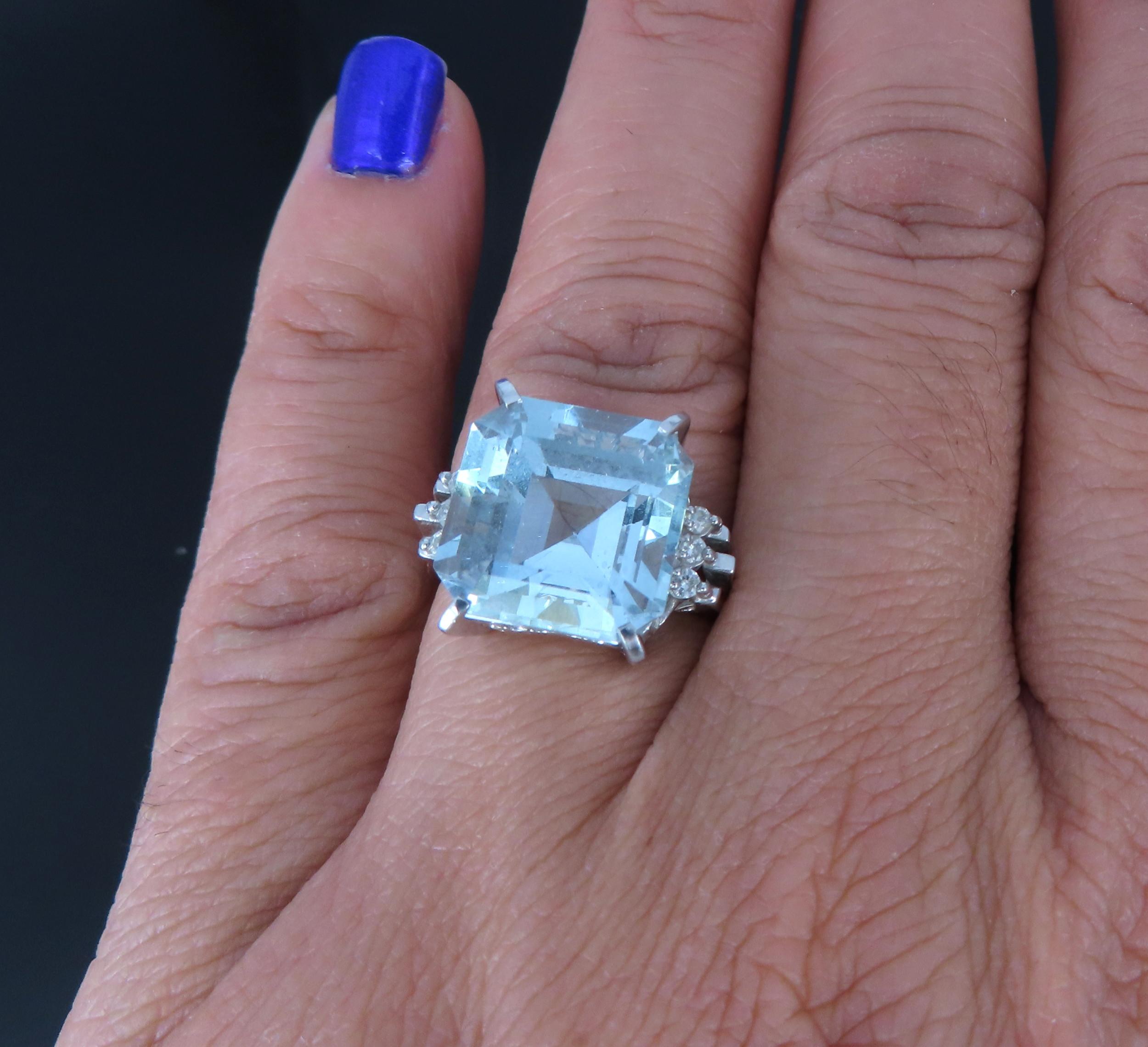 Vintage 9.20ct Asscher Cut Aquamarine & 0.10ct Diamond Platinum Ring, Size 6.5