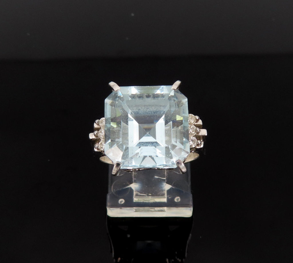 Vintage 9.20ct Asscher Cut Aquamarine & 0.10ct Diamond Platinum Ring, Size 6.5