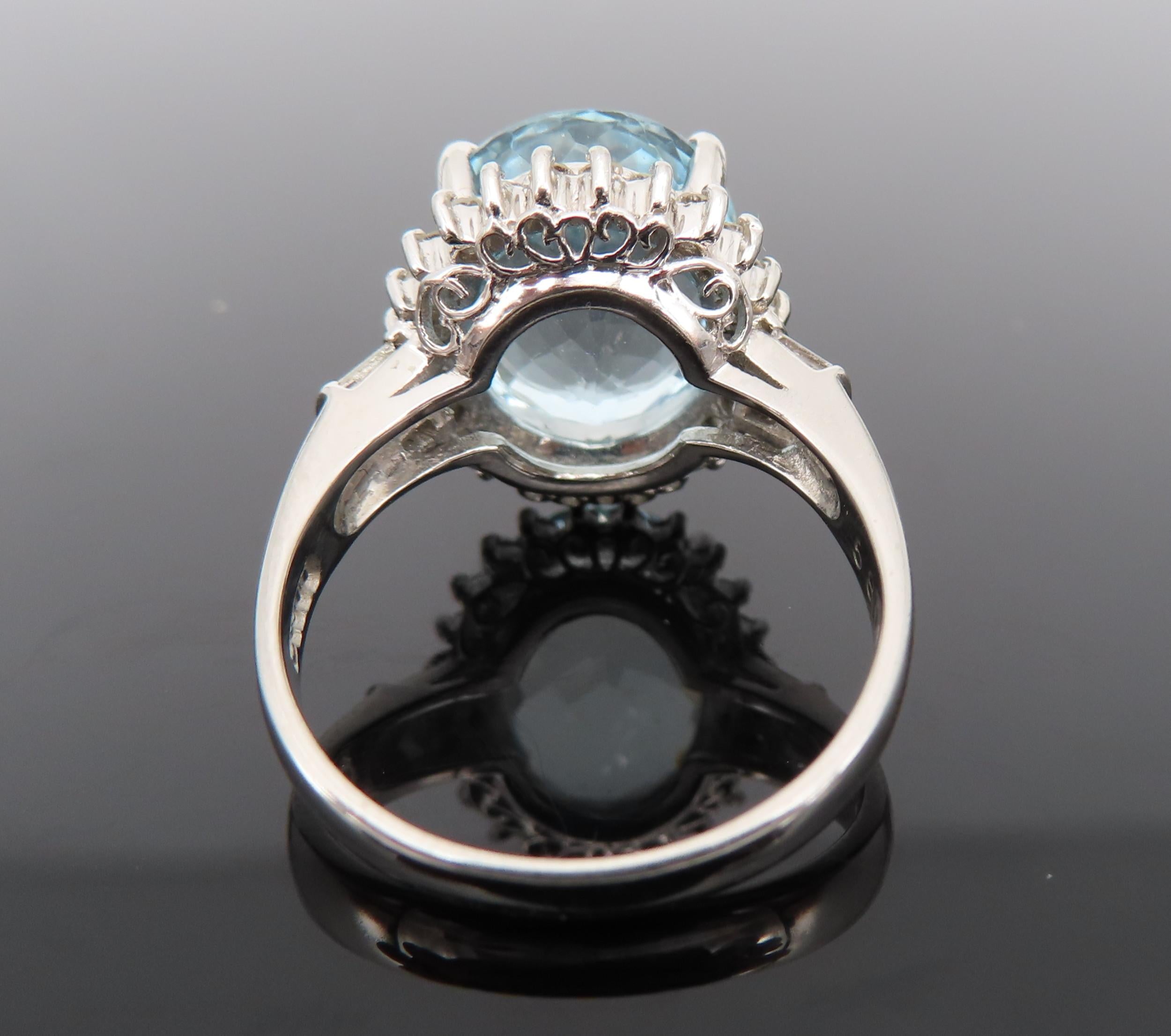 Vintage 5.80ct Natural Aquamarine & 0.41ct Diamond Platinum Ring Size 6.5