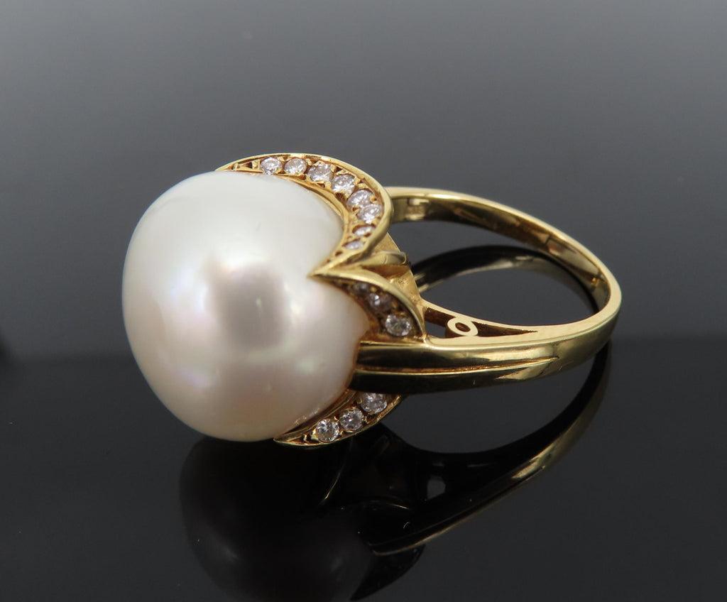 14.7mm South Sea Button Pearl & 0.50ct Diamond 18K Yellow Gold Ring Size 7.5