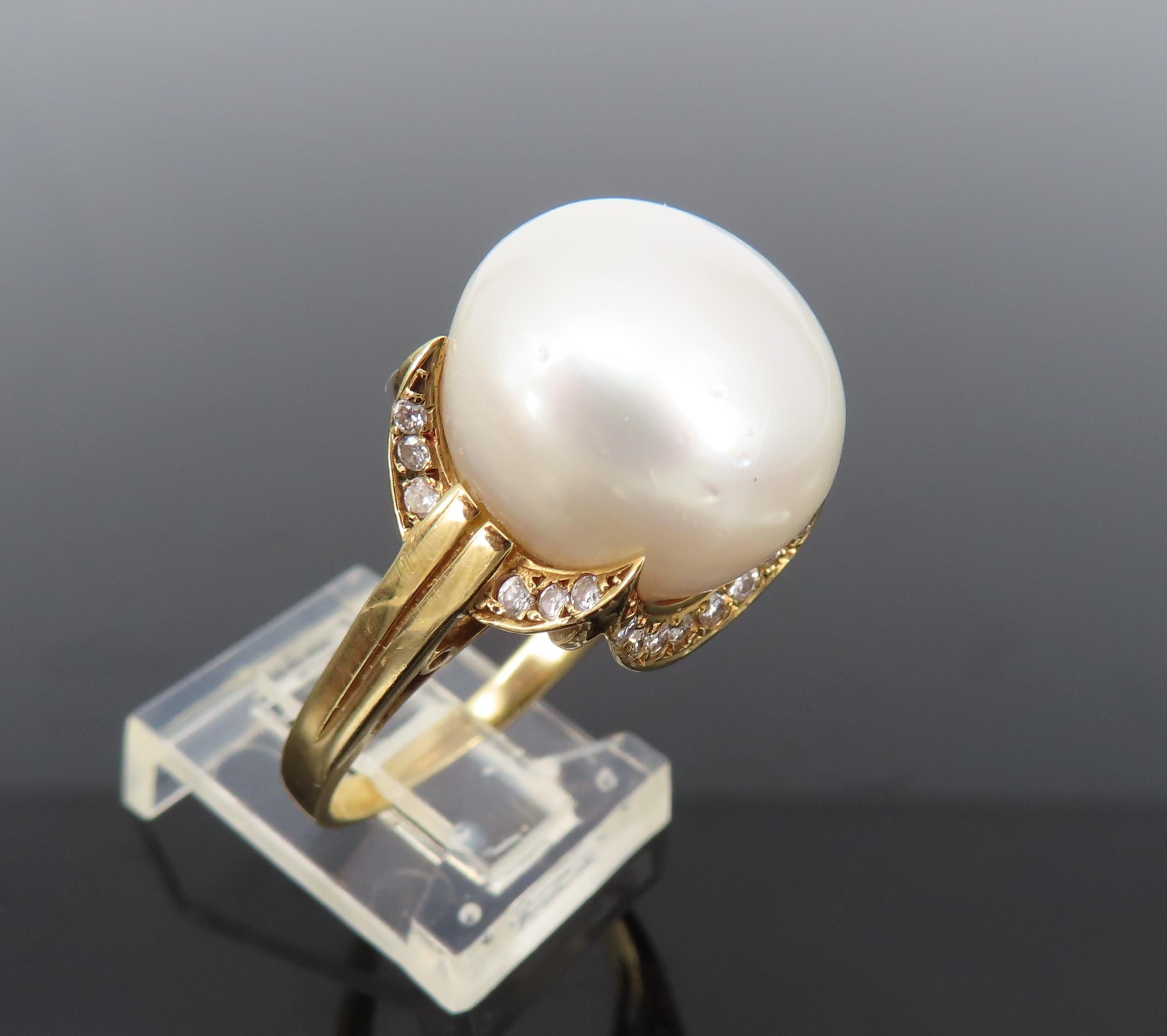 14.7mm South Sea Button Pearl & 0.50ct Diamond 18K Yellow Gold Ring Size 7.5