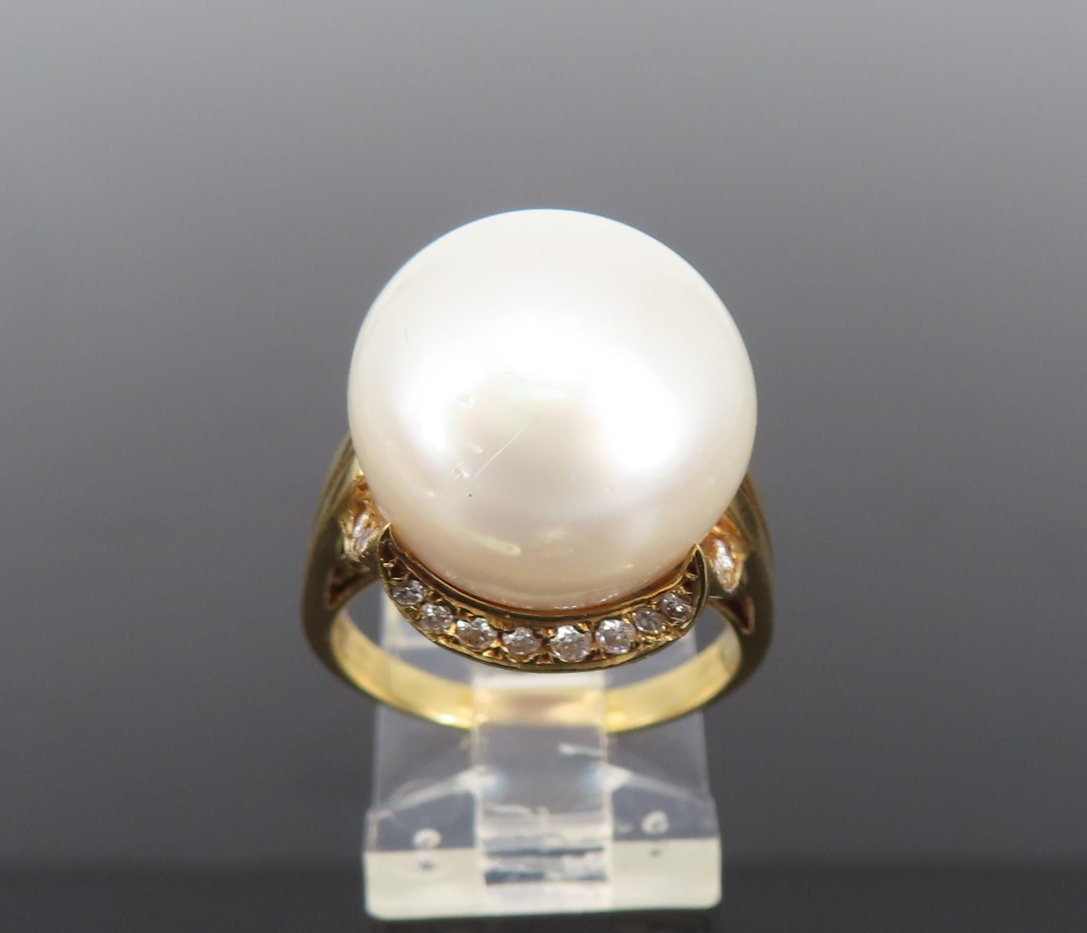 14.7mm South Sea Button Pearl & 0.50ct Diamond 18K Yellow Gold Ring Size 7.5