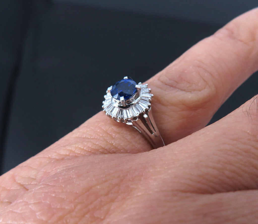 Vintage 0.50ct Blue Sapphire & 0.19ct Diamond Platinum Cocktail Ring Size 4.25