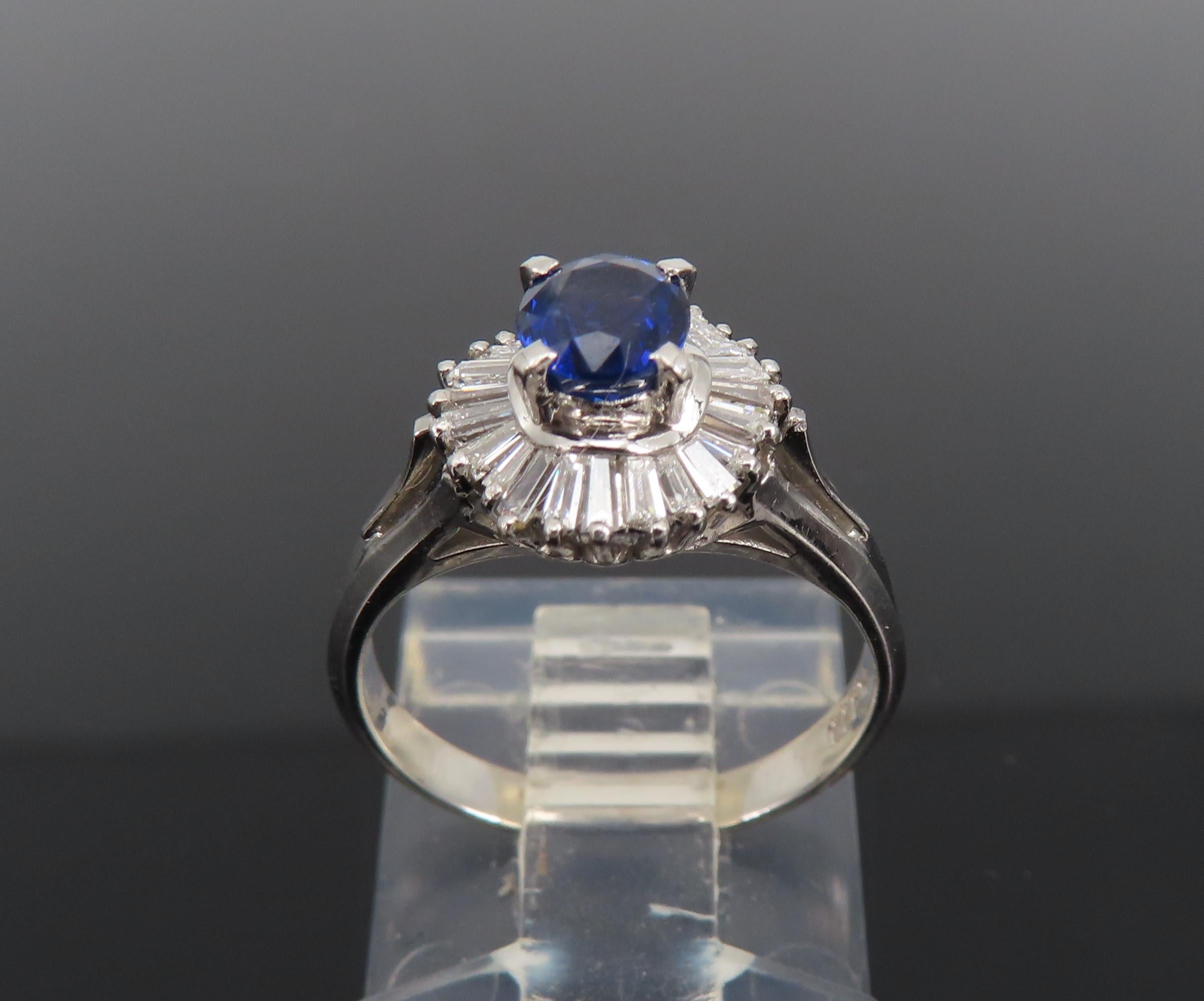 Vintage 0.50ct Blue Sapphire & 0.19ct Diamond Platinum Cocktail Ring Size 4.25