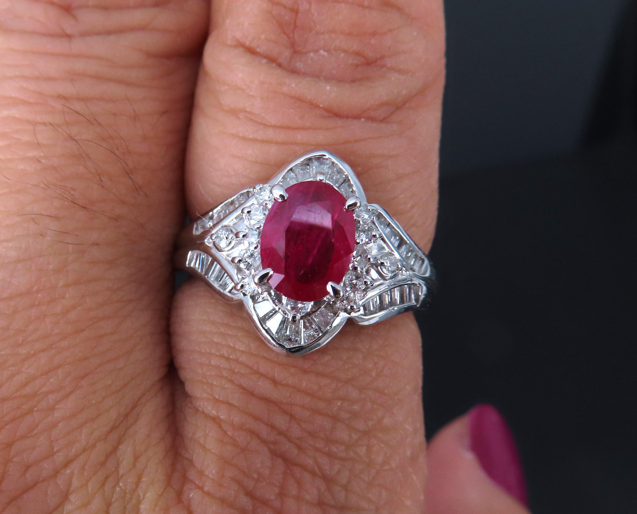 Vintage 1.17ct Vivid Red Ruby & 0.68ct Diamond Platinum Cocktail Ring Size 7